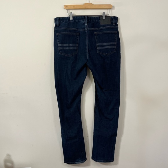 Five Four Men’s Medium Wash High-Rise Relaxed Jeans Size 38 - Picture 6 of 9